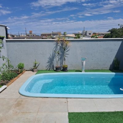 Casa Residencial com 88m², 2 quartos, 2 suítes, 1 garagem, no bairro São João Do Rio Vermelho em Florianópolis