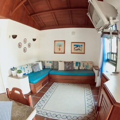 Chalé com 54m², 1 quarto, 1 garagem, no bairro Cachoeira Do Bom Jesus em Florianópolis