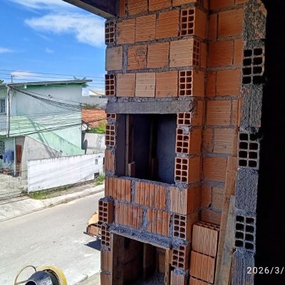 Apartamentos com 71m², 2 quartos (sendo 1 suíte), 1 garagem, no bairro Serraria em São José