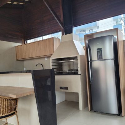 Apartamentos com 131m², 3 quartos, 1 suíte, 2 garagens, no bairro Centro em Florianópolis