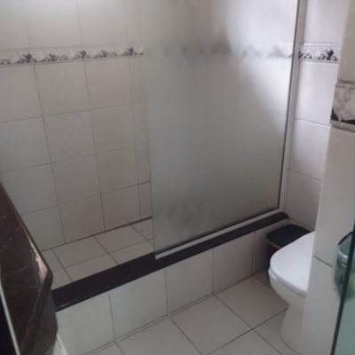 Casa Residencial com 180m², 4 quartos, 1 suíte, 4 garagens, no bairro Campeche em Florianópolis