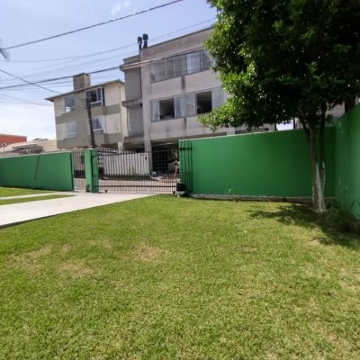 Casa Residencial com 340m², 3 quartos, 1 suíte, 3 garagens, no bairro Ingleses do Rio Vermelho em Florianópolis