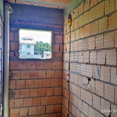 Apartamentos com 57m², 2 quartos, 1 garagem, no bairro Serraria em São José
