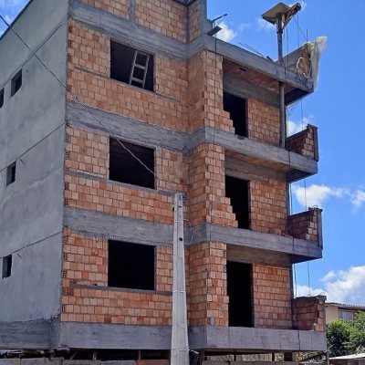 Apartamentos com 57m², 2 quartos, 1 garagem, no bairro Serraria em São José