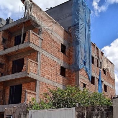 Apartamentos com 69m², 2 quartos, 1 garagem, no bairro Serraria em São José