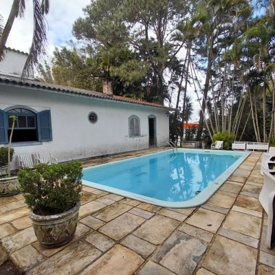 Terreno Comercial/Residencial com 73300m², no bairro Saco Grande em Florianópolis