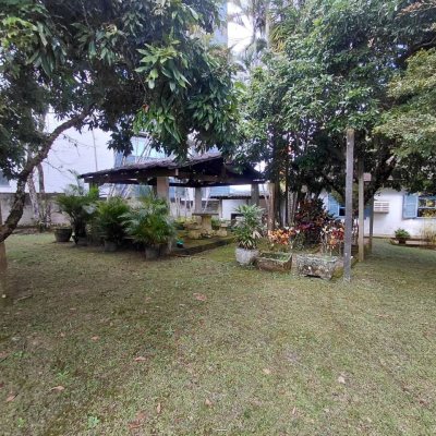 Terreno Comercial/Residencial com 73300m², no bairro Saco Grande em Florianópolis