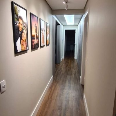 Apartamentos com 165m², 4 quartos, 4 suítes, 2 garagens, no bairro Centro em Florianópolis