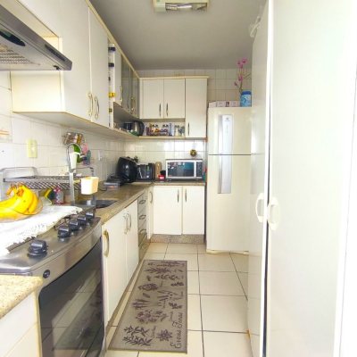 Apartamentos com 52m², 2 quartos, 1 garagem, no bairro Jardim Atlântico em Florianópolis