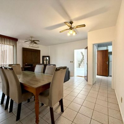 Apartamentos com 125m², 3 quartos, 1 suíte, 1 garagem, no bairro Ingleses do Rio Vermelho em Florianópolis