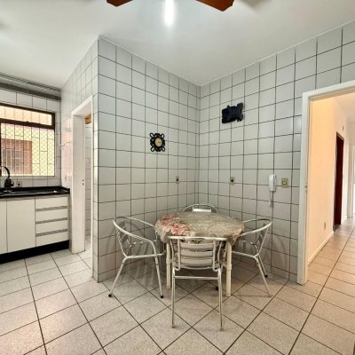 Apartamentos com 125m², 3 quartos, 1 suíte, 1 garagem, no bairro Ingleses do Rio Vermelho em Florianópolis