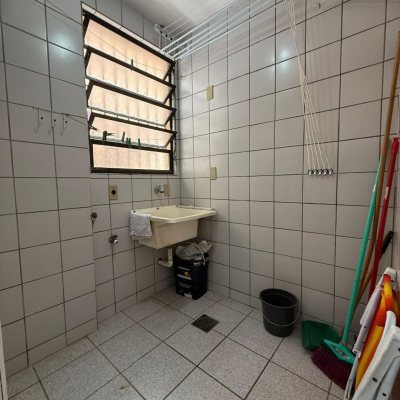 Apartamentos com 125m², 3 quartos, 1 suíte, 1 garagem, no bairro Ingleses do Rio Vermelho em Florianópolis