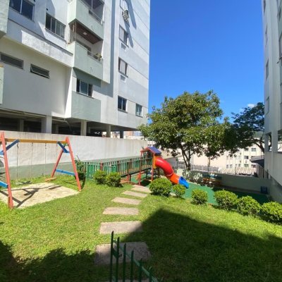 Apartamentos com 63m², 2 quartos, 1 garagem, no bairro Trindade em Florianópolis