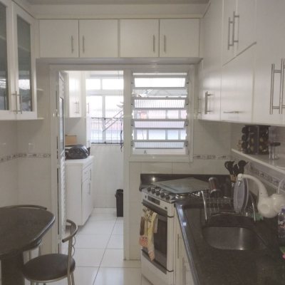 Apartamentos com 79m², 2 quartos, 1 suíte, 1 garagem, no bairro Jardim Cidade De Florianópolis em São José