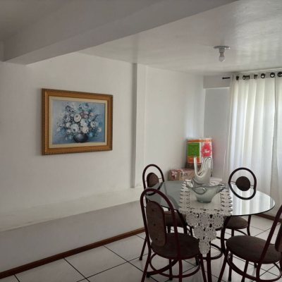 Casa Residencial com 177m², 4 quartos, 4 garagens, no bairro Jardim Atlântico em Florianópolis