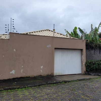 Casa Residencial com 177m², 4 quartos, 4 garagens, no bairro Jardim Atlântico em Florianópolis