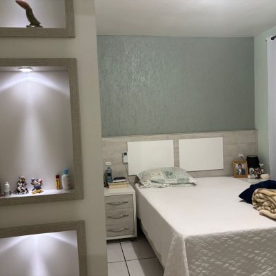 Casa Residencial com 177m², 4 quartos, 4 garagens, no bairro Jardim Atlântico em Florianópolis