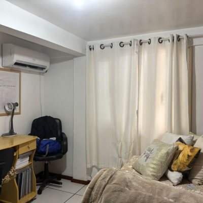 Casa Residencial com 177m², 4 quartos, 4 garagens, no bairro Jardim Atlântico em Florianópolis