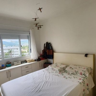Apartamentos com 91m², 3 quartos, 1 suíte, 2 garagens, no bairro Córrego Grande em Florianópolis