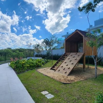 Apartamentos com 106m², 2 quartos, 2 suítes, 2 garagens, no bairro João Paulo em Florianópolis