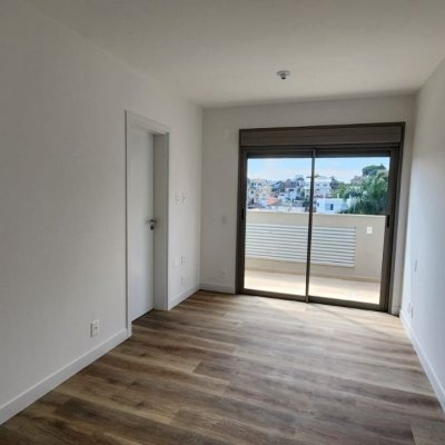 Apartamentos com 106m², 2 quartos, 2 suítes, 2 garagens, no bairro João Paulo em Florianópolis