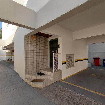 Apartamentos com 67m², 2 quartos, 1 garagem, no bairro Pantanal em Florianópolis