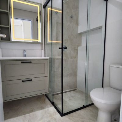 Apartamentos com 51m², 1 quarto, 1 suíte, 1 garagem, no bairro Cacupé em Florianópolis