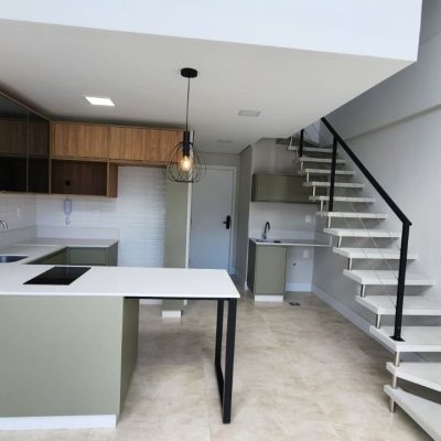 Apartamentos com 51m², 1 quarto, 1 suíte, 1 garagem, no bairro Cacupé em Florianópolis