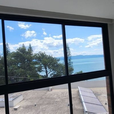 Apartamentos com 51m², 1 quarto, 1 suíte, 1 garagem, no bairro Cacupé em Florianópolis