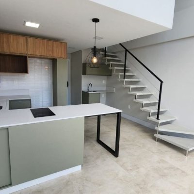 Apartamentos com 51m², 1 quarto, 1 suíte, 1 garagem, no bairro Cacupé em Florianópolis