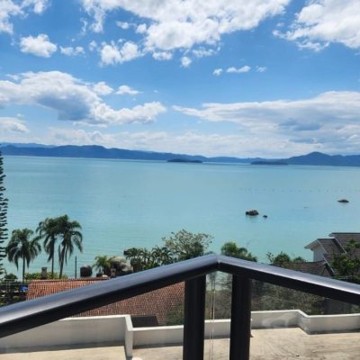 Apartamentos com 51m², 1 quarto, 1 suíte, 1 garagem, no bairro Cacupé em Florianópolis