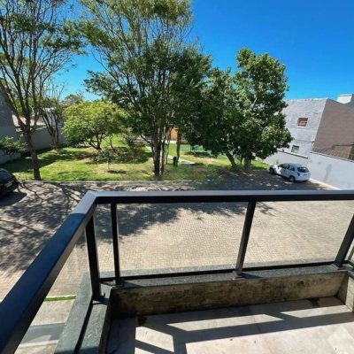 Casa em Condomínio com 275m², 4 quartos, 3 suítes, 6 garagens, no bairro Campeche em Florianópolis