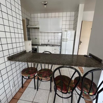 Apartamentos com 45m², 1 quarto, 1 garagem, no bairro Canasvieiras em Florianópolis