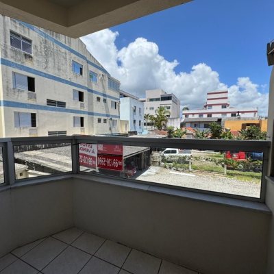 Apartamentos com 45m², 1 quarto, 1 garagem, no bairro Canasvieiras em Florianópolis