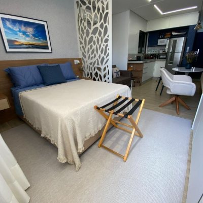 Studio Residencial com 33m², 1 quarto, 1 garagem, no bairro Córrego Grande em Florianópolis