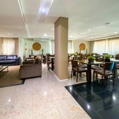 Apartamentos com 106m², 3 quartos, 1 suíte, 2 garagens, no bairro Estreito em Florianópolis