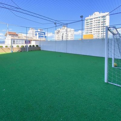Apartamentos com 106m², 3 quartos, 1 suíte, 2 garagens, no bairro Estreito em Florianópolis