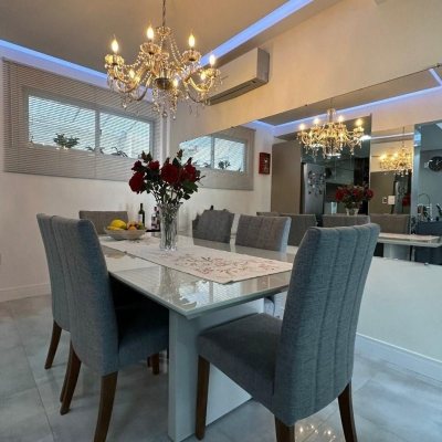 Apartamentos com 84m², 3 quartos, 1 suíte, 1 garagem, no bairro Coqueiros em Florianópolis