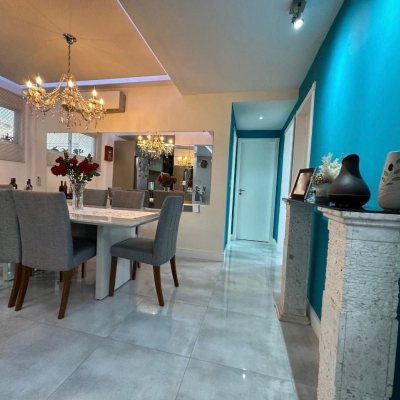 Apartamentos com 84m², 3 quartos, 1 suíte, 1 garagem, no bairro Coqueiros em Florianópolis