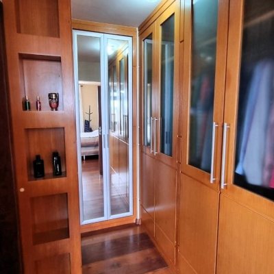 Casa Residencial com 207m², 3 quartos, 1 suíte, 2 garagens, no bairro Roçado em São José