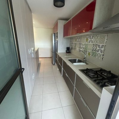 Apartamentos com 114m², 3 quartos, 1 suíte, 2 garagens, no bairro Campeche em Florianópolis