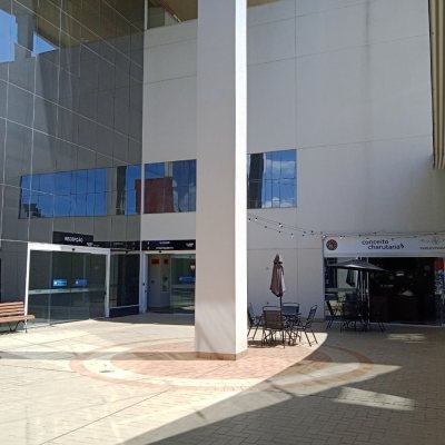 Sala com 25m², 1 garagem, no bairro Estreito em Florianópolis