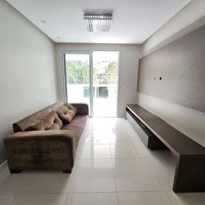 Apartamentos com 95m², 3 quartos, 1 suíte, 2 garagens, no bairro Jurerê em Florianópolis