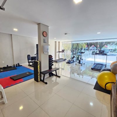 Apartamentos com 95m², 3 quartos, 1 suíte, 2 garagens, no bairro Jurerê em Florianópolis