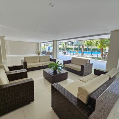 Apartamentos com 95m², 3 quartos, 1 suíte, 2 garagens, no bairro Jurerê em Florianópolis