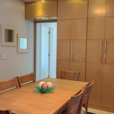 Apartamentos com 99m², 3 quartos, 1 suíte, 1 garagem, no bairro Coqueiros em Florianópolis