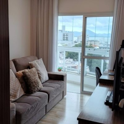 Apartamentos com 99m², 3 quartos, 1 suíte, 1 garagem, no bairro Coqueiros em Florianópolis