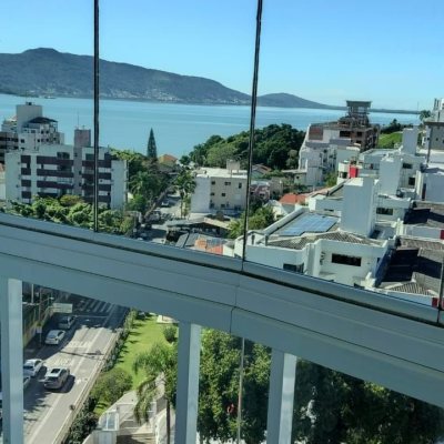 Apartamentos com 99m², 3 quartos, 1 suíte, 1 garagem, no bairro Coqueiros em Florianópolis