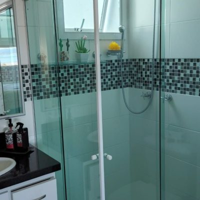 Apartamentos com 99m², 3 quartos, 1 suíte, 1 garagem, no bairro Coqueiros em Florianópolis