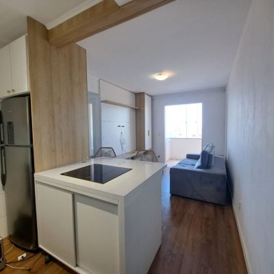 Apartamentos com 39m², 1 quarto, 1 garagem, no bairro Barreiros em São José